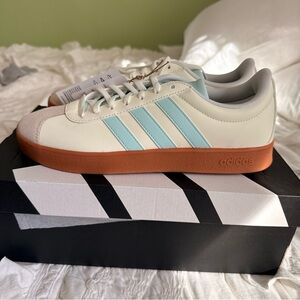 Adidas VL Court Base in White Mint- Size Women’s 8.5
